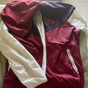 nike windrunner